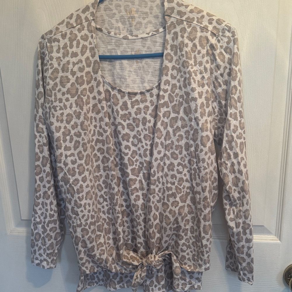 belle by Kim Gravel tan Leopard Print Top